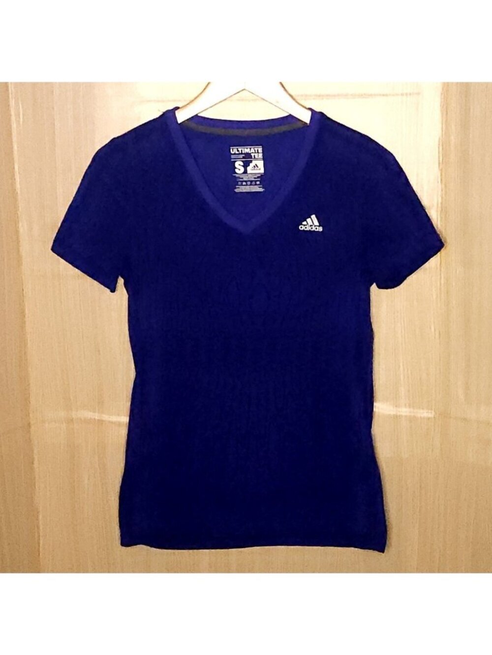 Adidas Women's Blue Ultimate Tee With Subtle Snake Print Shirt Small